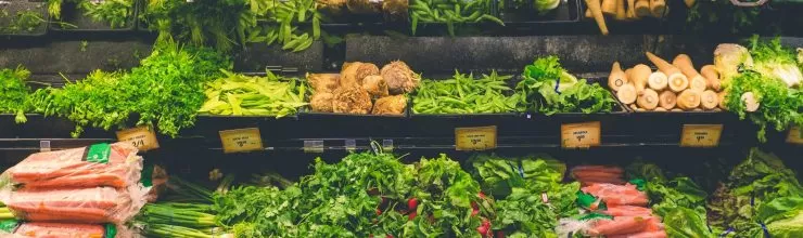 Foods to Eat and Foods to Avoid with Dentures
